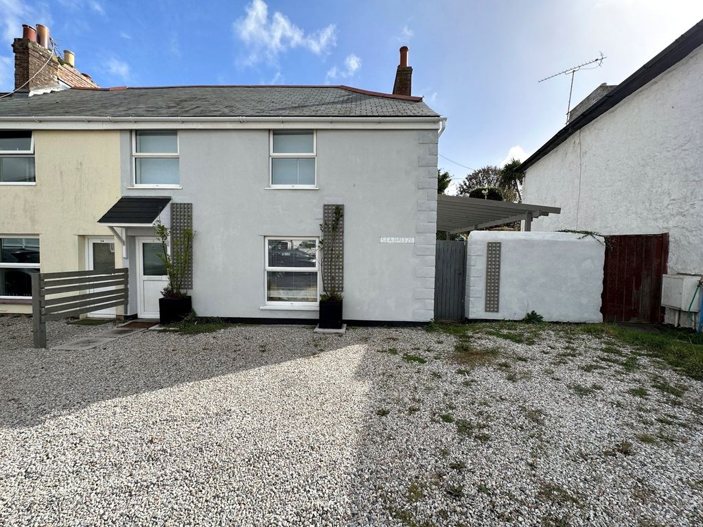 3 bed end terrace house for sale in Commercial Road, Hayle, Cornwall TR27, £349,950