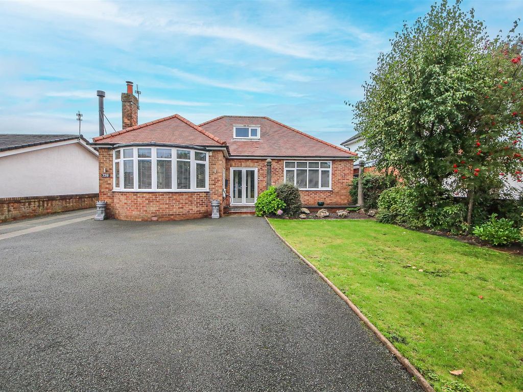 2 bed detached bungalow for sale in Liverpool Road, Ainsdale, Southport PR8, £475,000