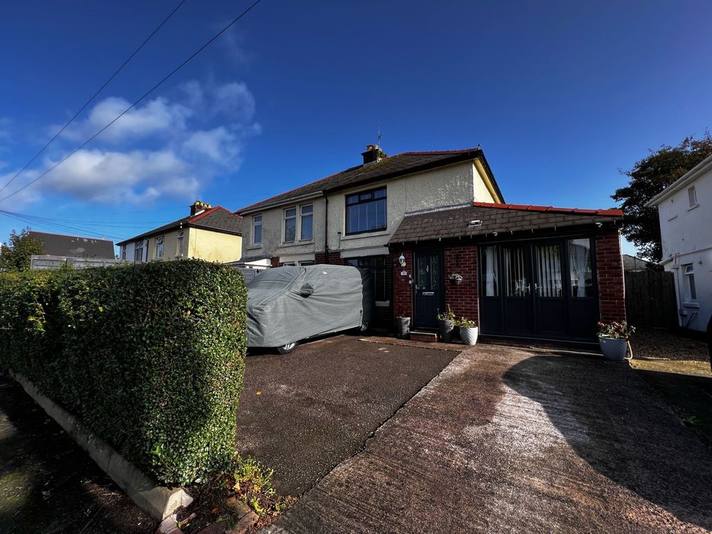 3 bed semi-detached house for sale in Colcot Road, Barry CF62, £365,000