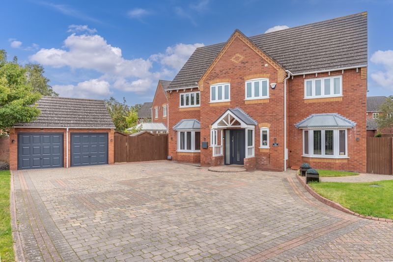 5 bed detached house for sale in Dulwich Grange, Bratton, Telford TF5, £600,000
