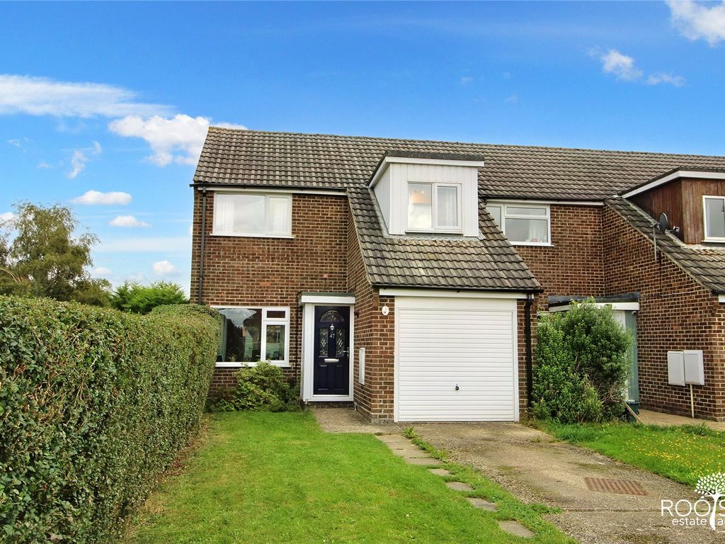 3 bed end terrace house for sale in Browning Close, Thatcham, Berkshire RG18, £350,000