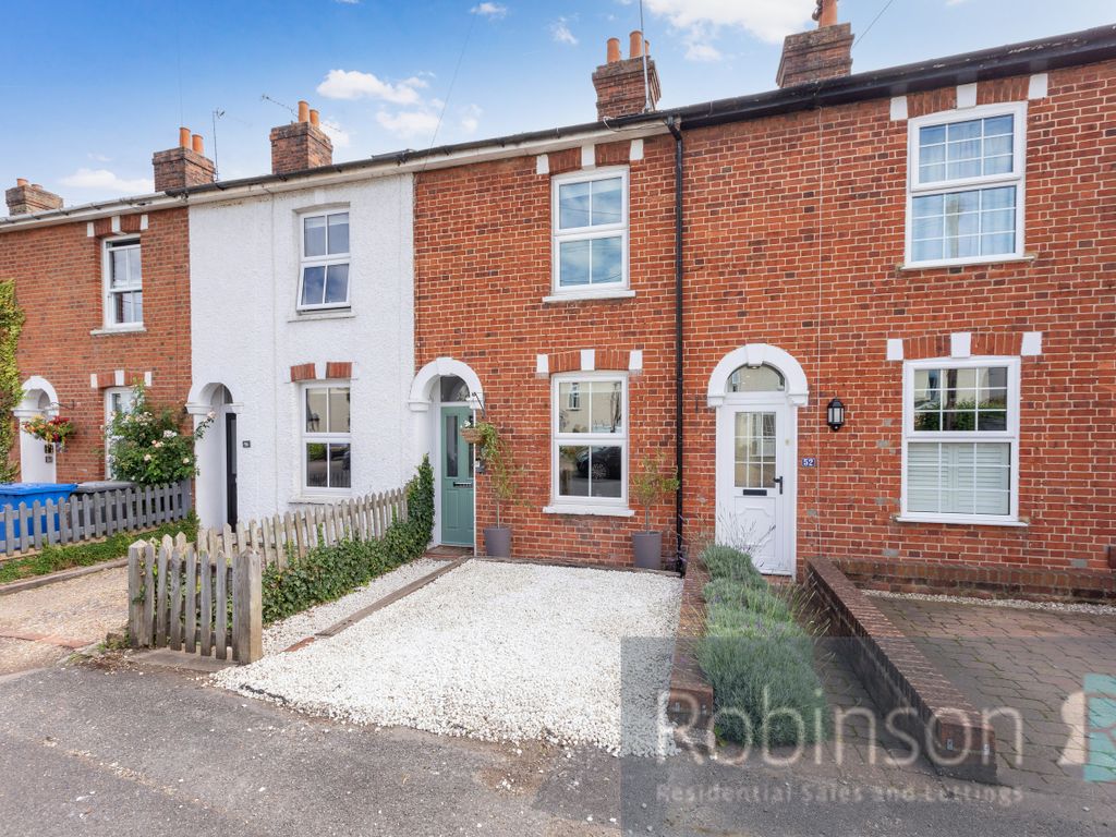 2 bed terraced house for sale in Cannon Court Road, Maidenhead, Berkshire SL6, £500,000