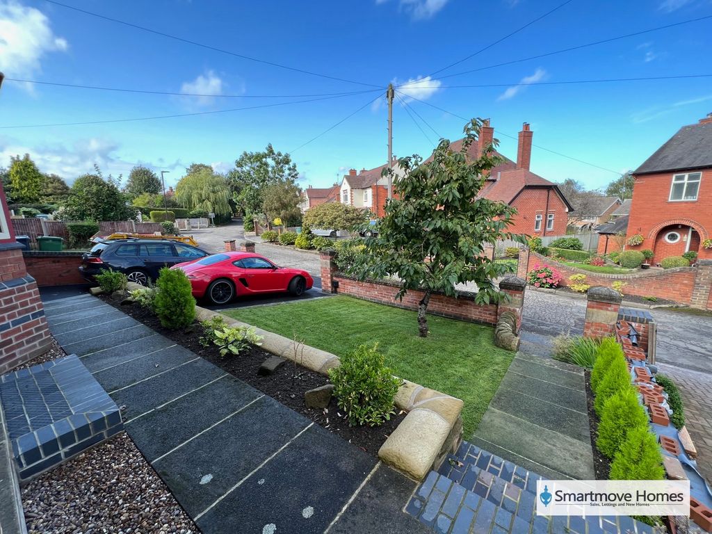 4 bed detached house for sale in Beech Avenue, Ripley DE5, £400,000