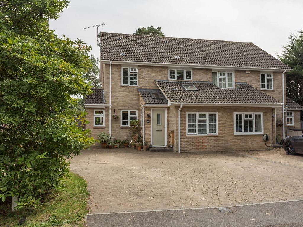 3 bed semi-detached house for sale in Blackmoor Wood, Ascot SL5, £580,000
