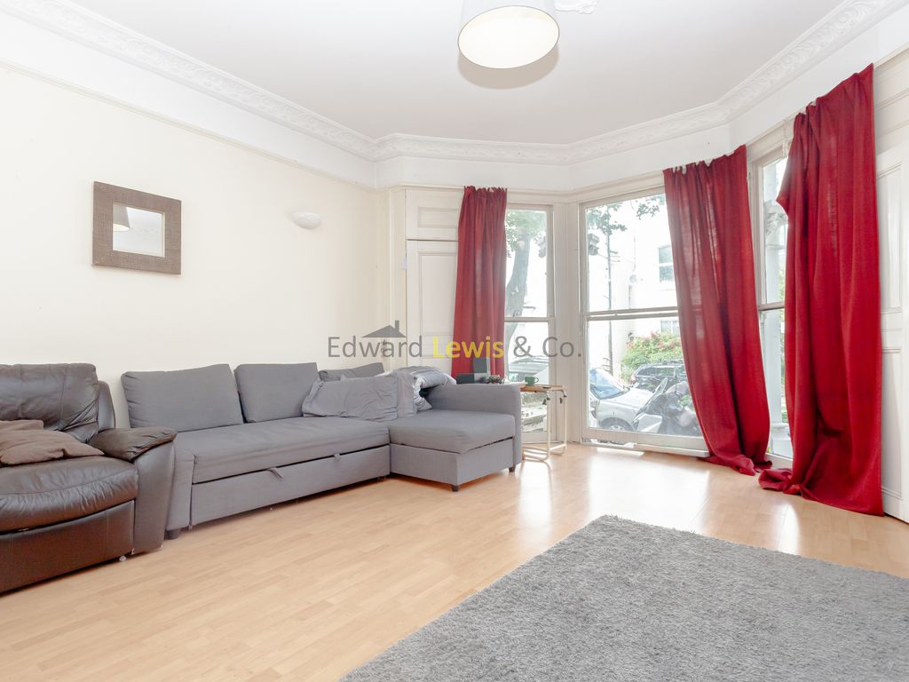 4 bed flat to rent in Gloucester Drive, London N4, £3,675 pcm