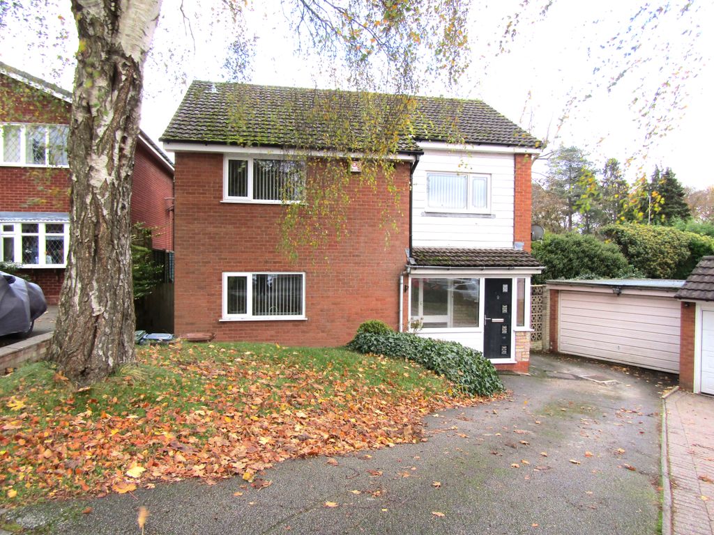 5 bed detached house to rent in Tintern Close, Streetly, Sutton Coldfield, West Midlands B74, £1,500 pcm