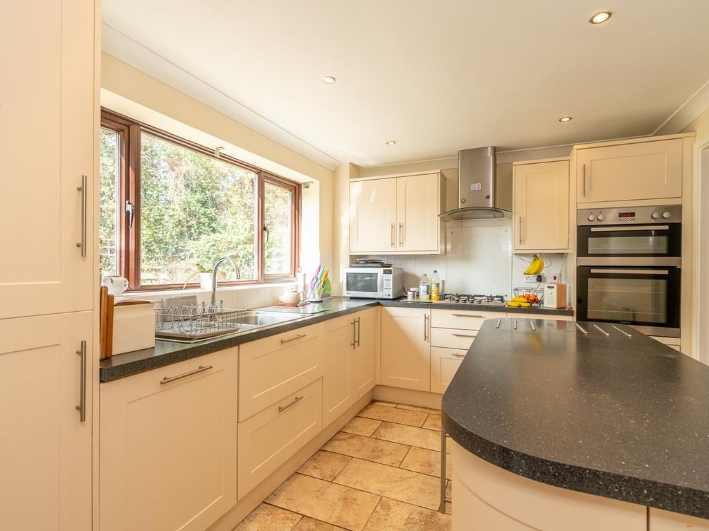 4 bed detached house for sale in Aldwick Felds, Aldwick, Bognor Regis PO21, £575,000