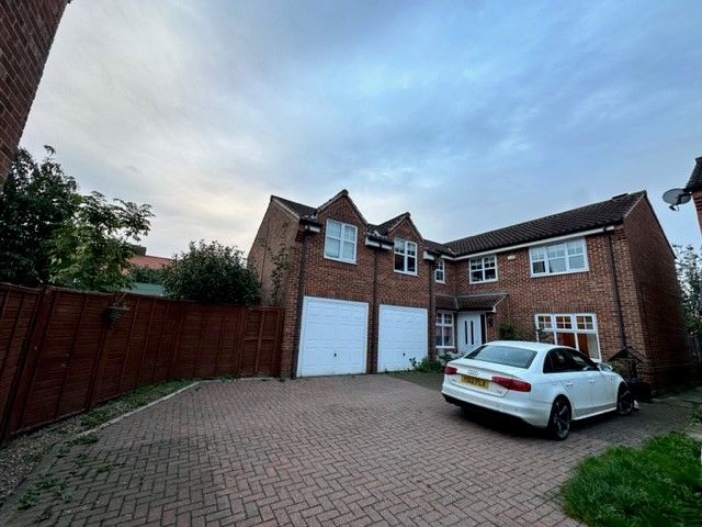 4 bed detached house for sale in Frankfield, Snaith, Goole DN14, £319,950