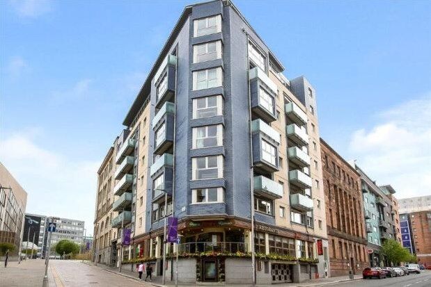 2 bed flat to rent in 36 Ingram Street, Glasgow G1, £1,300 pcm