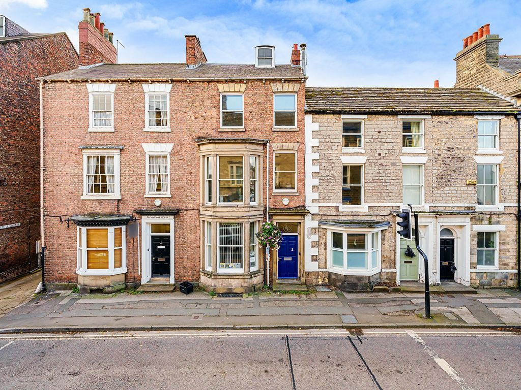 5 bed terraced house for sale in York Place, Knaresborough HG5, £325,000