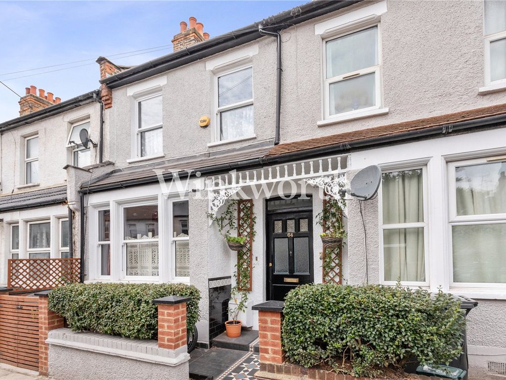 4 bed terraced house for sale in Etherley Road, London N15, £750,000