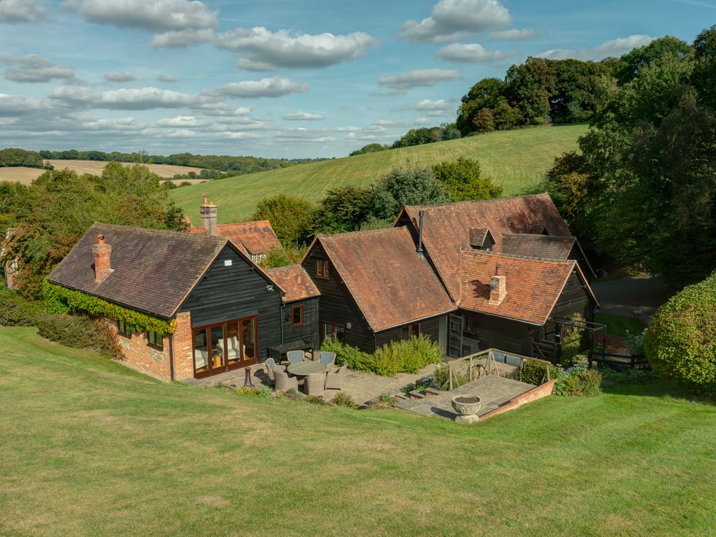 5 bed detached house for sale in Hotley Bottom Lane, Great Missenden HP16, £2,000,000