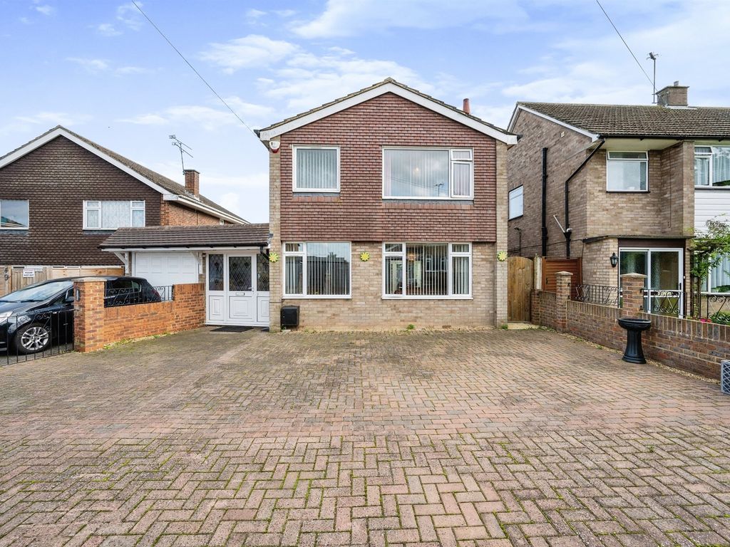 3 bed detached house for sale in East Hill Road, Houghton Regis, Dunstable LU5, £440,000