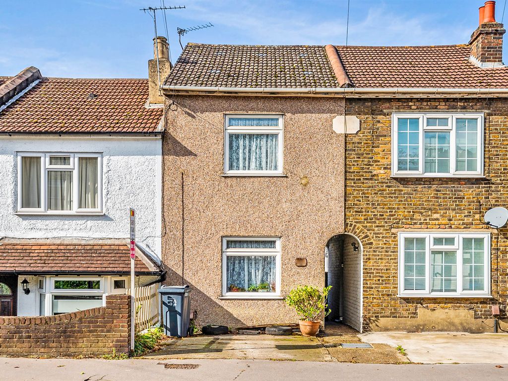 2 bed terraced house for sale in Selsdon Road, South Croydon CR2, £350,000