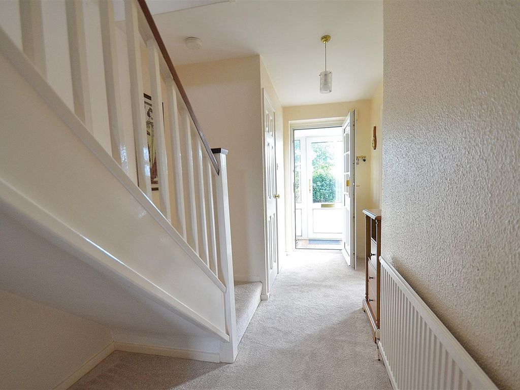 3 bed property for sale in Benington Road, Aston, Stevenage SG2, £610,000