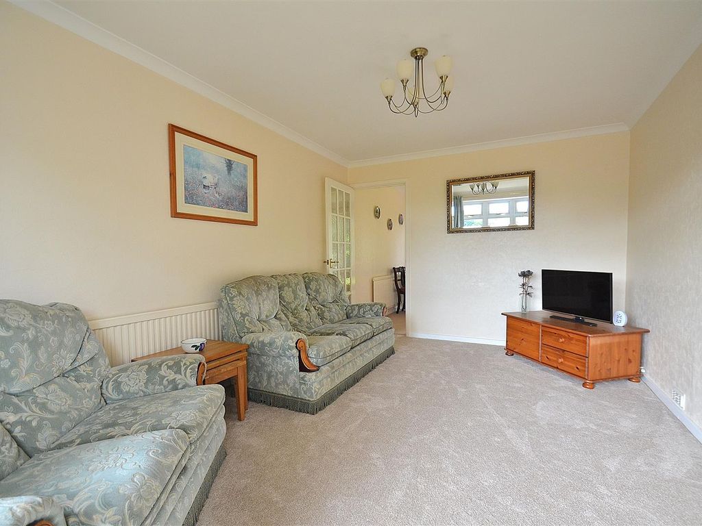 3 bed property for sale in Benington Road, Aston, Stevenage SG2, £610,000