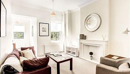 2 bed flat to rent in Somerset Court, Lexham Gardens, Kensington, London W8, £4,117 pcm