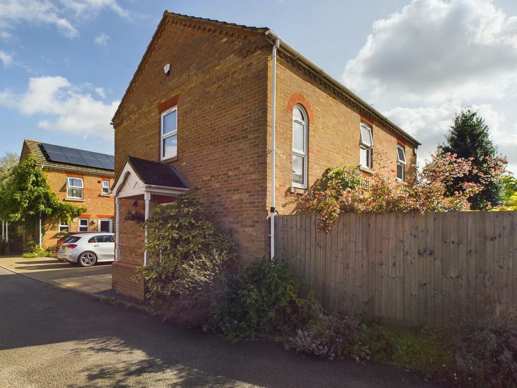 4 bed detached house for sale in Curringtons Close, Cottenham, Cambridge CB24, £565,000