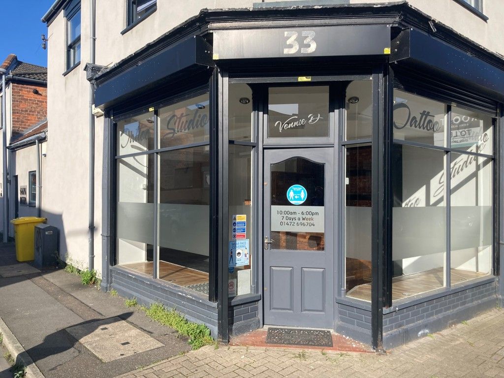 Retail premises to let in 33 Cambridge Street, Cleethorpes, North East Lincolnshire DN35, £9,000 pa