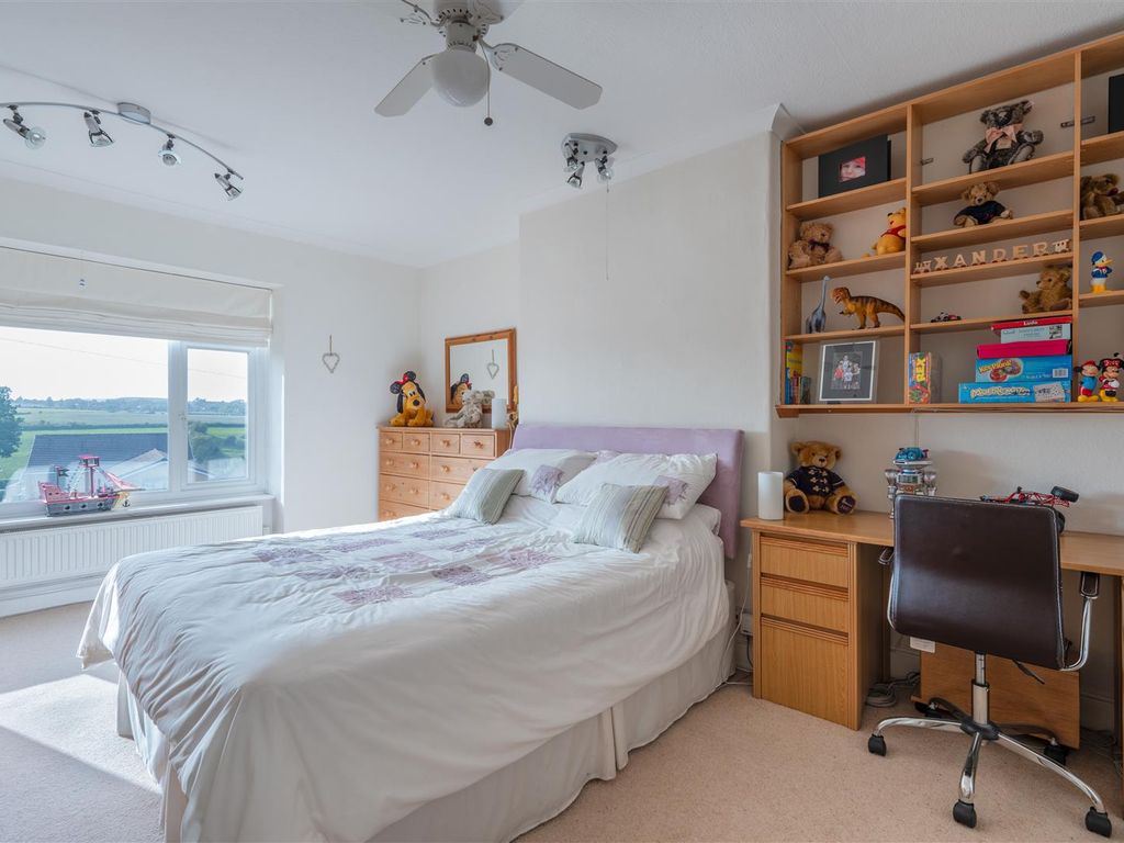 5 bed detached house for sale in Wellsway, Keynsham, Bristol BS31, £1,000,000