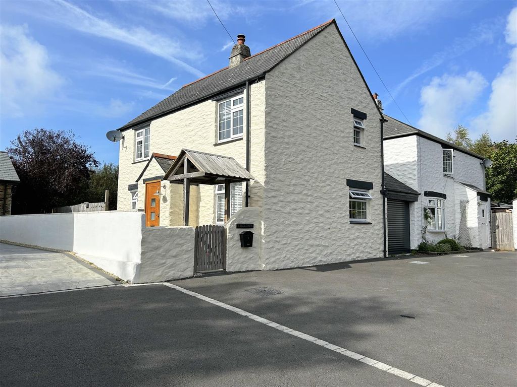 3 bed link-detached house for sale in Mill Road, Bolingey, Perranporth TR6, £475,000