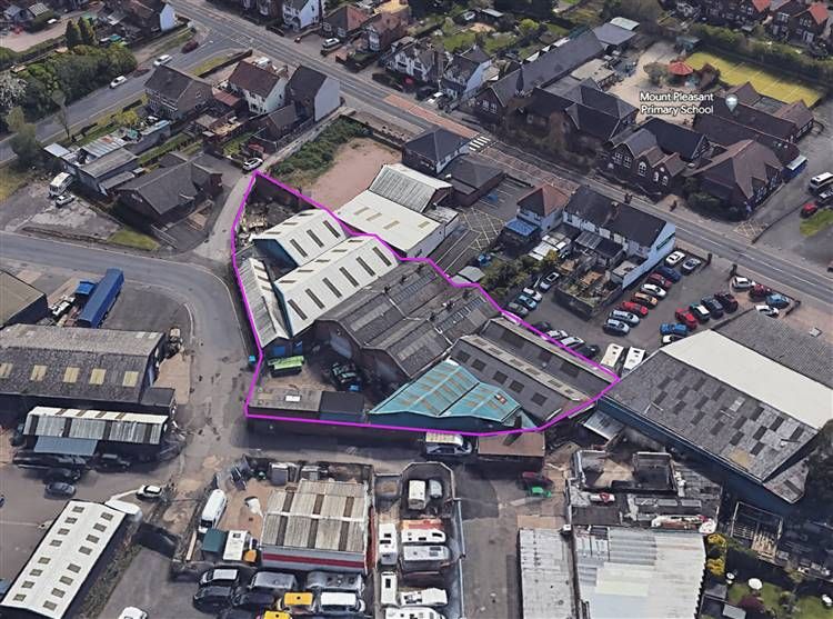 Light industrial to let in Britannia Works, Talbots Lane, Brierley Hill DY5, £7,500 pa