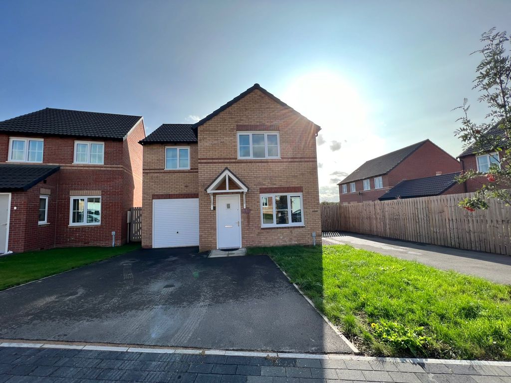 New home, 3 bed detached house for sale in South Moor Drive, Goldthorpe, Rotherham S63, £220,000
