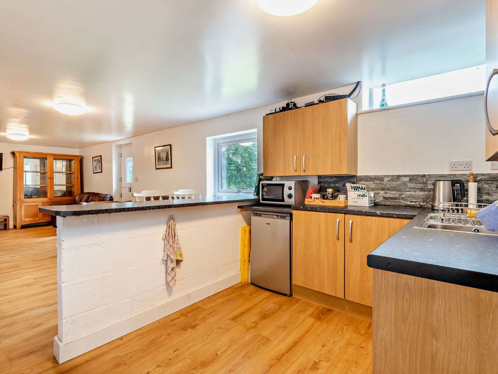 5 bed detached house for sale in Trefnant, Denbigh, Denbighshire LL16, £995,000