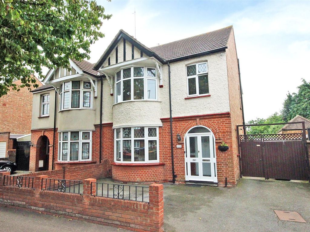 3 bed semi-detached house for sale in Goldington Road, Bedford, Bedfordshire MK40, £425,000