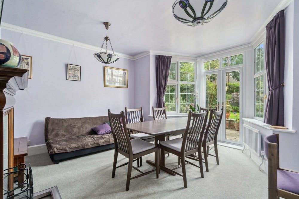 4 bed detached house for sale in Stubbs Wood, Chesham Bois, Amersham HP6, £1,450,000