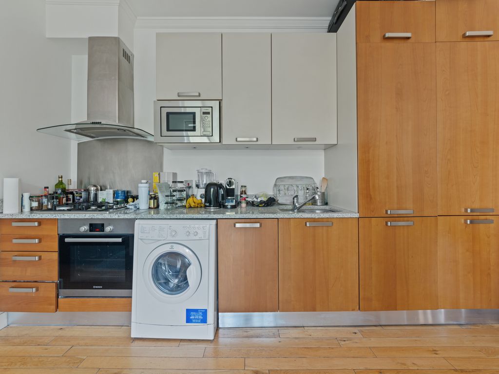 1 bed flat for sale in Dorset Square, Marylebone NW1, £680,000