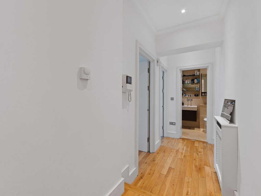 1 bed flat for sale in Dorset Square, Marylebone NW1, £680,000