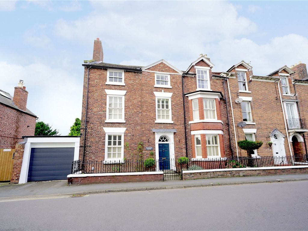 6 bed end terrace house for sale in New Street, Wem, North Shropshire, Shropshire SY4, £550,000