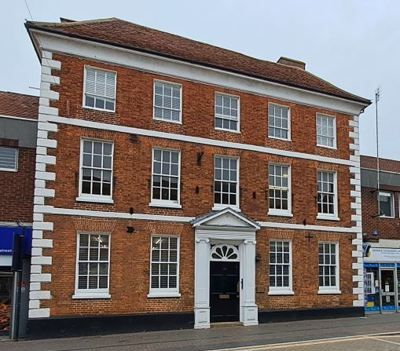 Office to let in 60 High Street, Newport Pagnell MK16, £14,000 pa