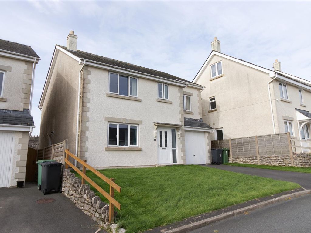 4 bed detached house for sale in Bay View Road, Baycliff, Ulverston LA12, £425,000