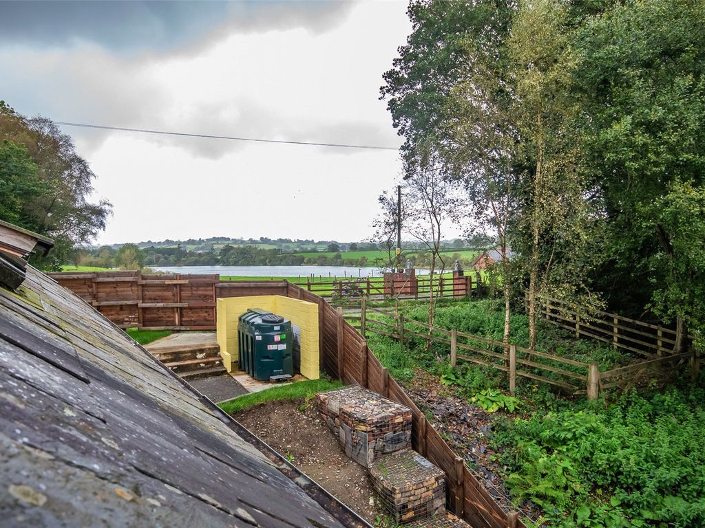 3 bed cottage for sale in Pencarreg, Llanybydder, Carmarthenshire SA40, £330,000