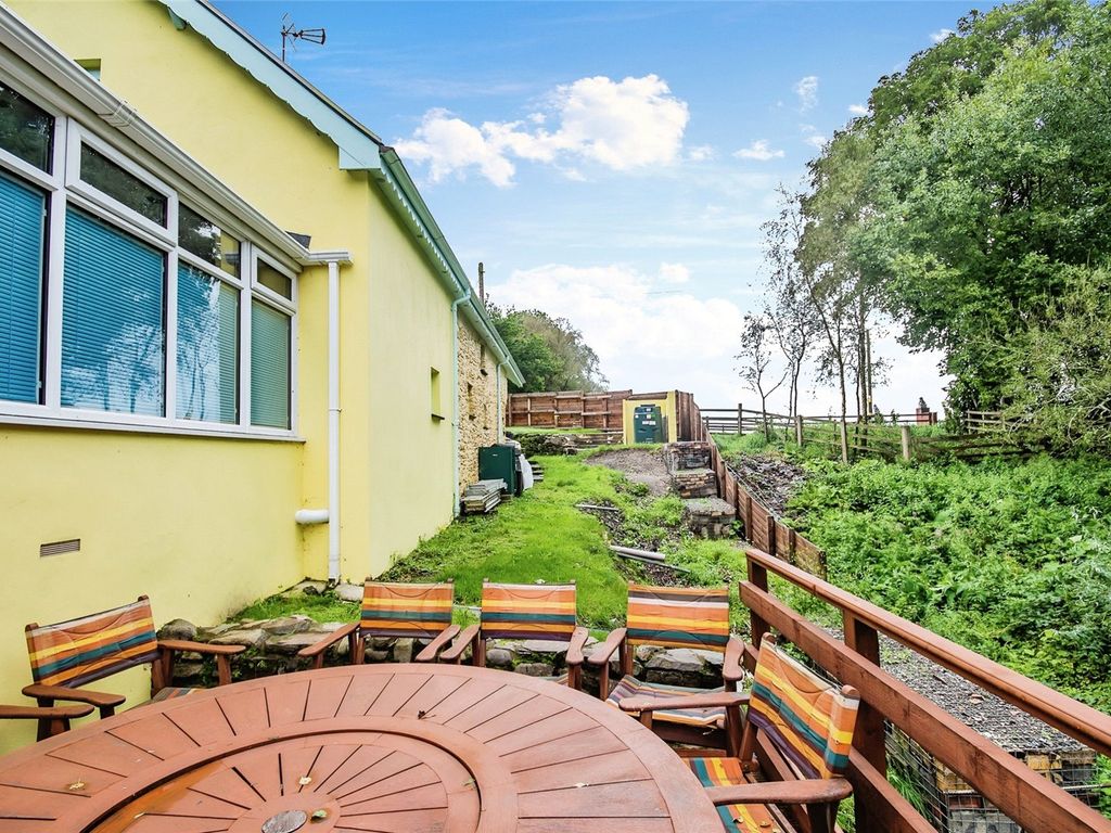 3 bed cottage for sale in Pencarreg, Llanybydder, Carmarthenshire SA40, £330,000