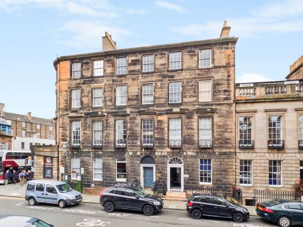 3 bed flat for sale in Alva Street, West End, Edinburgh EH2, £525,000