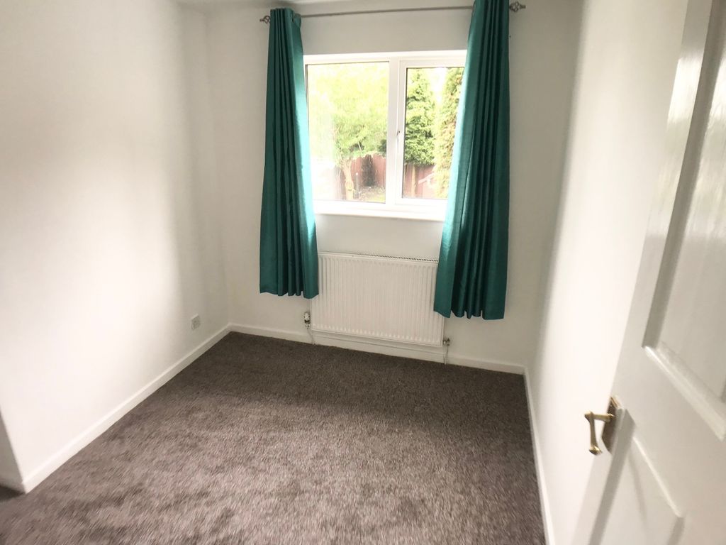 4 bed semi-detached house to rent in Peel Park Close, Accrington BB5, £1,250 pcm
