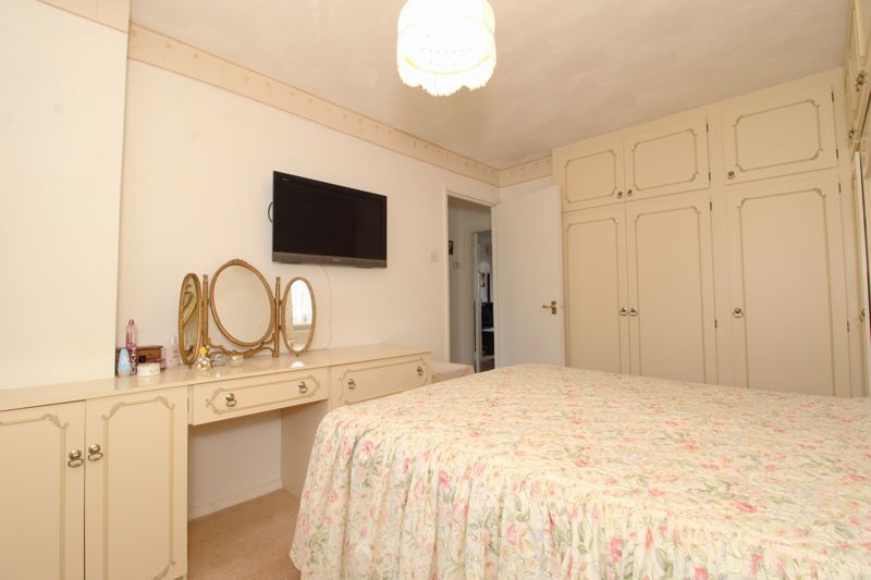 3 bed semi-detached house for sale in Birchcroft, Aldridge, Walsall WS9, £248,000