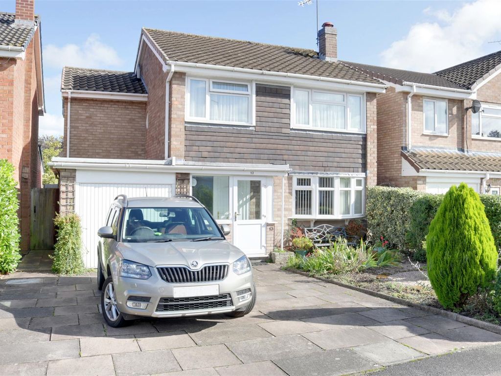 4 bed detached house for sale in Eaton Road, Alsager, Cheshire ST7, £234,500