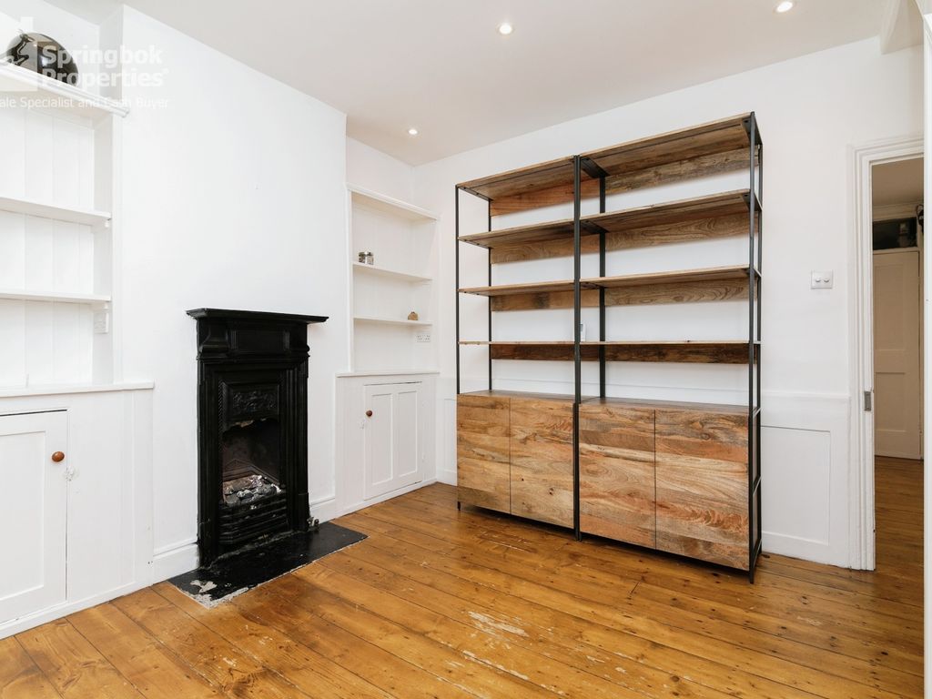 2 bed terraced house for sale in Mile End Place, Aldgate, Bethnal Green, London The Metropolis[8] E1, £800,000