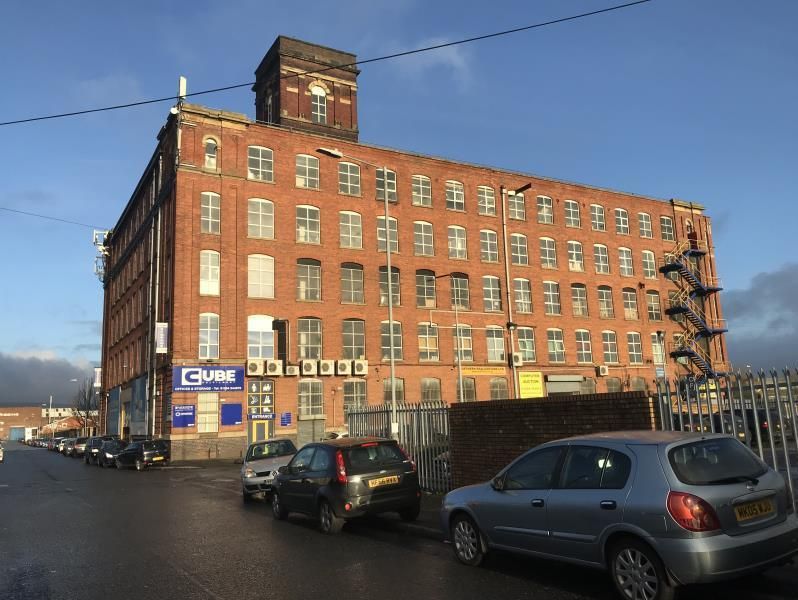 Office to let in Coe Street, Bolton BL3, £18,000 pa