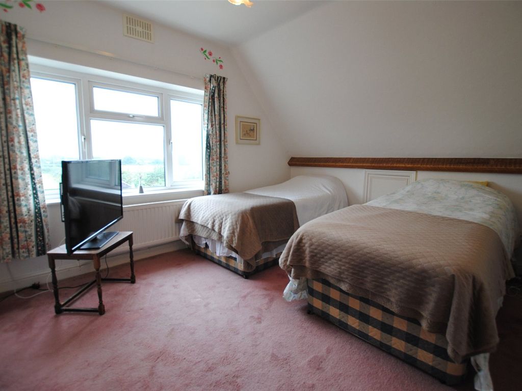 4 bed bungalow for sale in Marshfield Road, Castleton CF3, £520,000