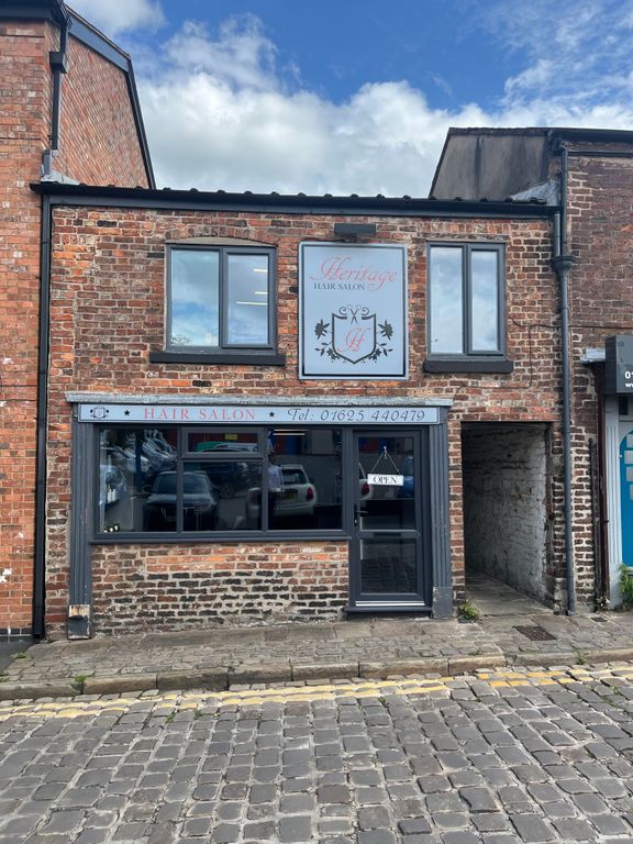 Retail premises to let in Charlotte Street, Macclesfield SK11, £12,000 pa