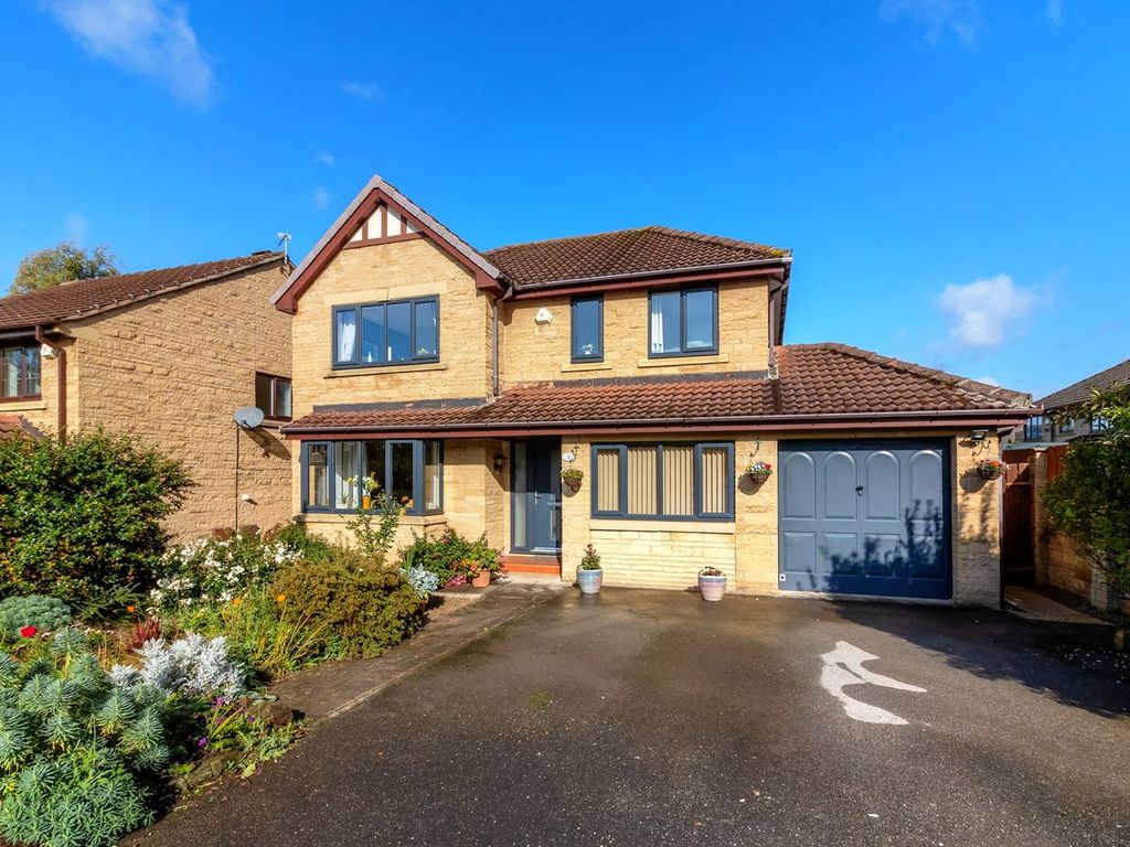 4 bed detached house for sale in Springfields, Redbrook, Barnsley S75, £375,000
