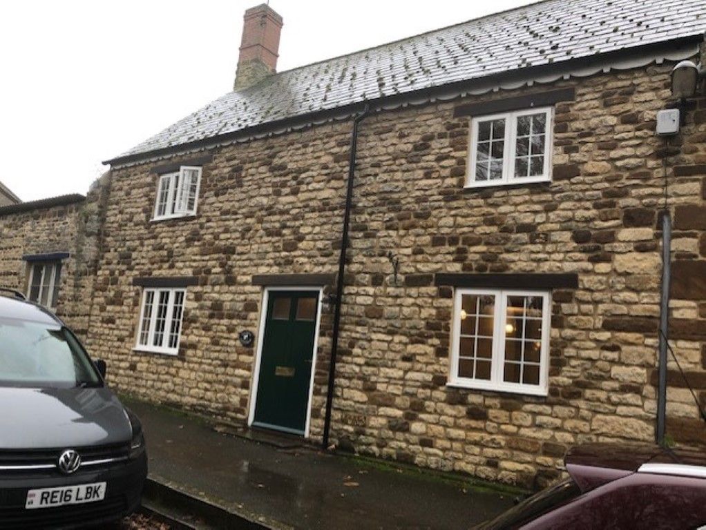 3 bed cottage to rent in High Street, Culworth OX17, £1,200 pcm