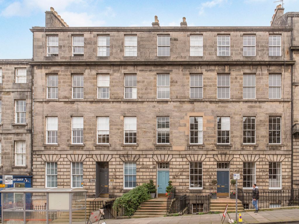 4 bed flat for sale in Dundas Street, Edinburgh EH3, £550,000