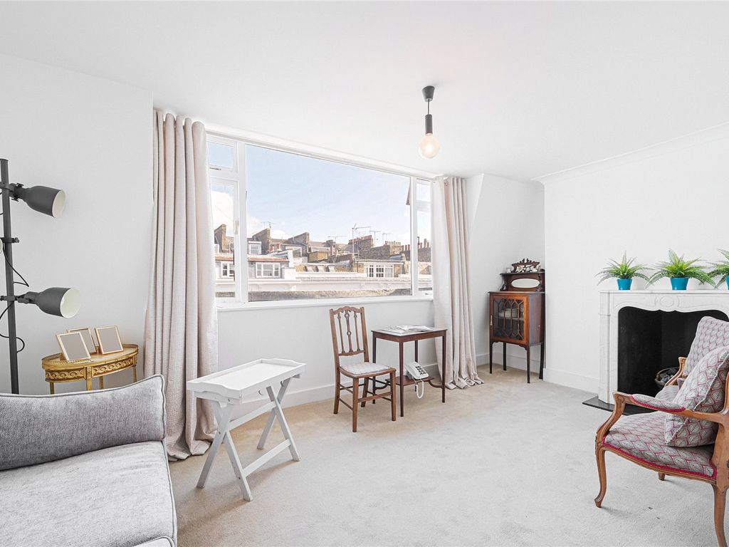 1 bed flat for sale in Cambridge Street, Abbots Manor SW1V, £450,000