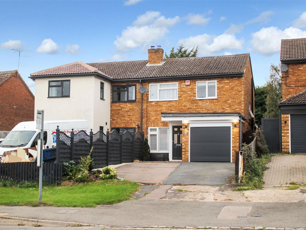 3 bed semi-detached house for sale in Station Road, Bow Brickhill, Milton Keynes MK17, £425,000